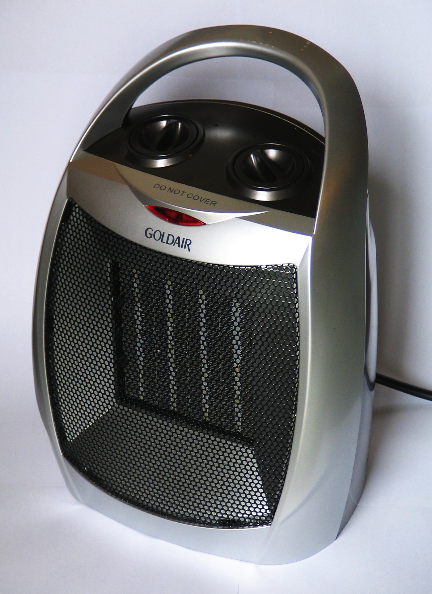 Тепловентилятор. Ceramic Heater керамический обогреватель. Goldair обогреватель. Обогреватель sella3500. Обогреватель с вентилятором.